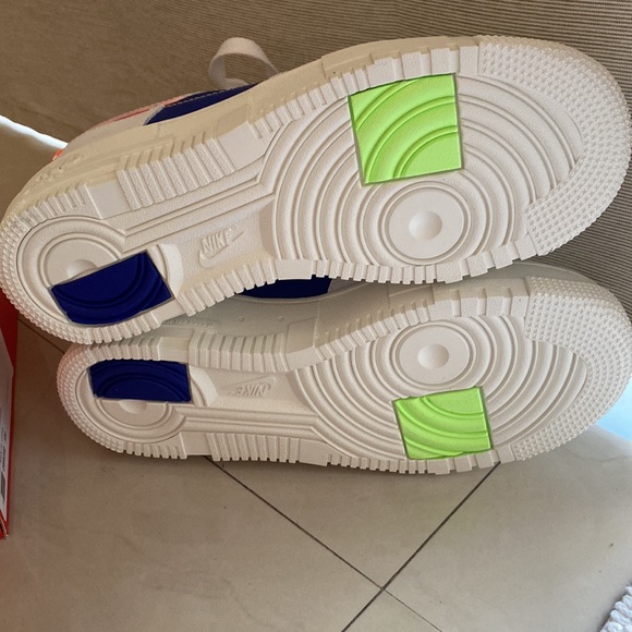 Nike Air Force 1 Pixel - Picture 6 of 6